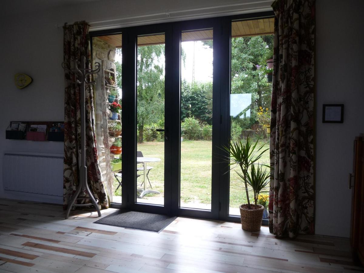 Bretagne Chambre D'Hotes Suite 53M2 Et Caravane Vintage Avec Cuisine Et Salle De Bains Privees Brittany B&B 53M2 Suite And Vintage Caravan Glamping With Private Kitchen And Bathroom Pleumeur-Gautier Экстерьер фото