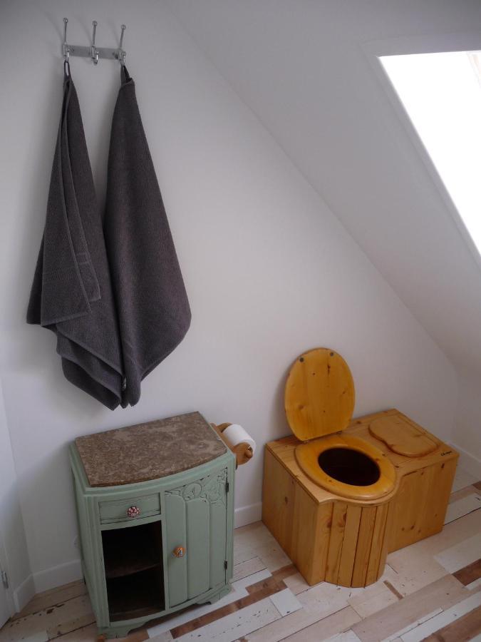 Bretagne Chambre D'Hotes Suite 53M2 Et Caravane Vintage Avec Cuisine Et Salle De Bains Privees Brittany B&B 53M2 Suite And Vintage Caravan Glamping With Private Kitchen And Bathroom Pleumeur-Gautier Экстерьер фото