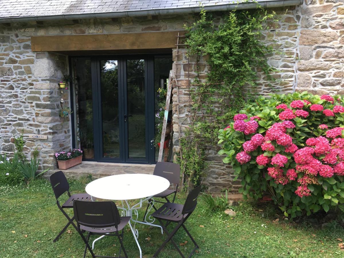Bretagne Chambre D'Hotes Suite 53M2 Et Caravane Vintage Avec Cuisine Et Salle De Bains Privees Brittany B&B 53M2 Suite And Vintage Caravan Glamping With Private Kitchen And Bathroom Pleumeur-Gautier Экстерьер фото