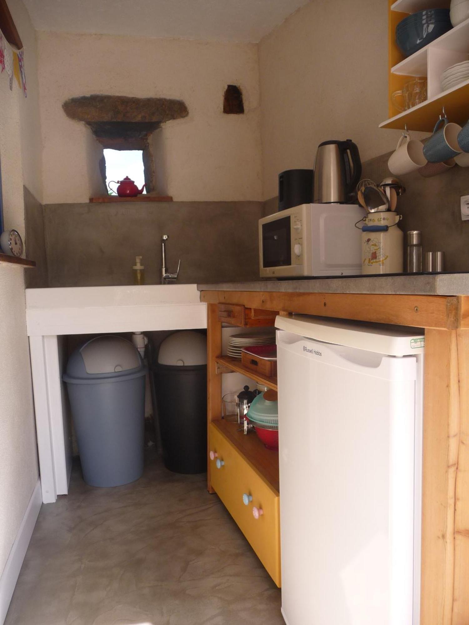 Bretagne Chambre D'Hotes Suite 53M2 Et Caravane Vintage Avec Cuisine Et Salle De Bains Privees Brittany B&B 53M2 Suite And Vintage Caravan Glamping With Private Kitchen And Bathroom Pleumeur-Gautier Экстерьер фото